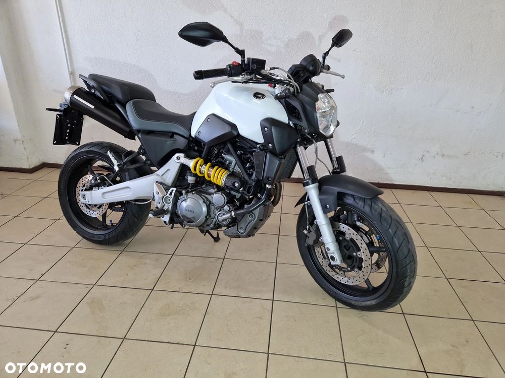 Yamaha MT - 1