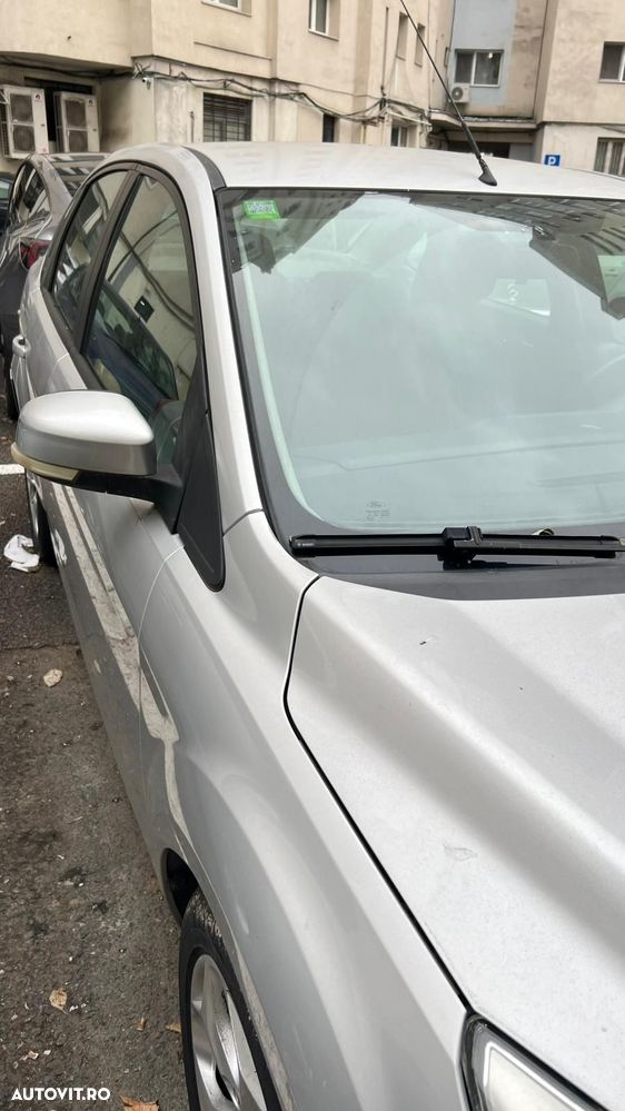 Ford Focus - 4