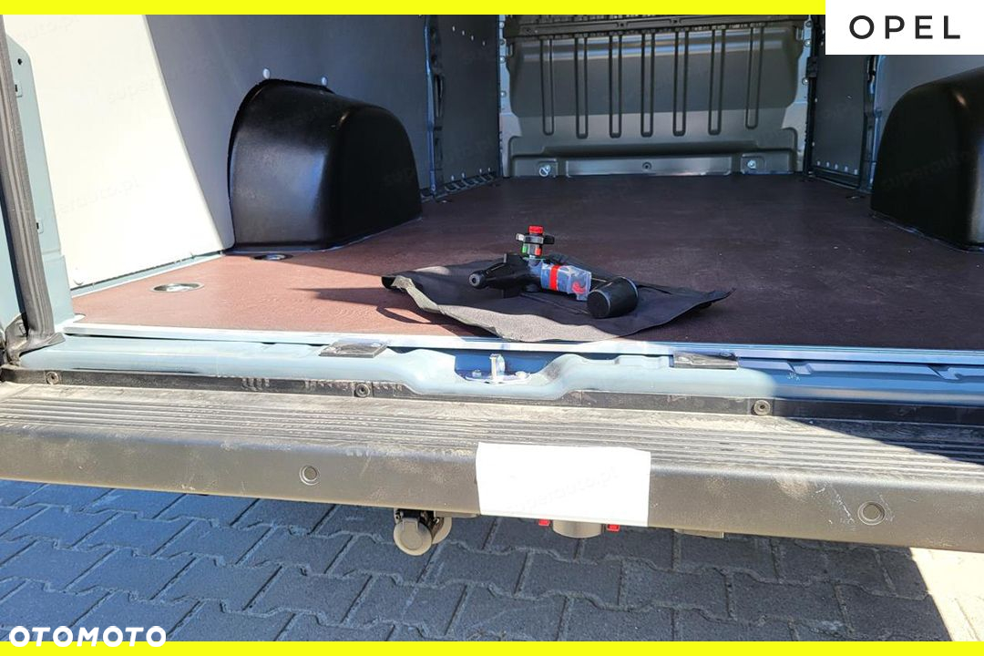 Opel Movano Heavy L4H3 AT8 2.2 180KM - 8