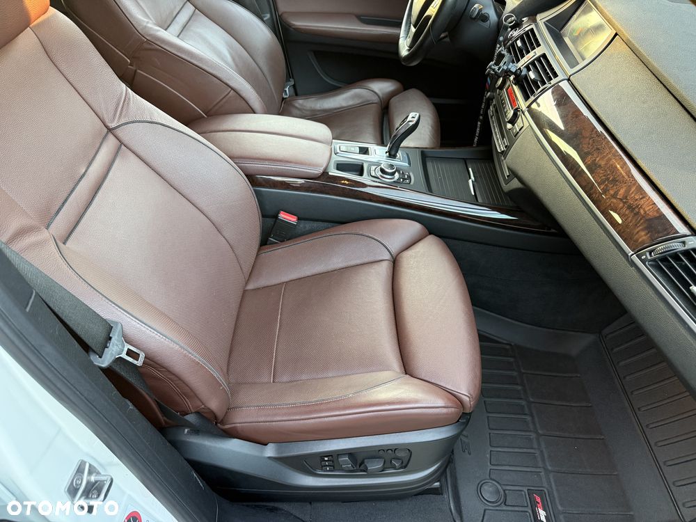 BMW X5 3.5i xDrive - 18