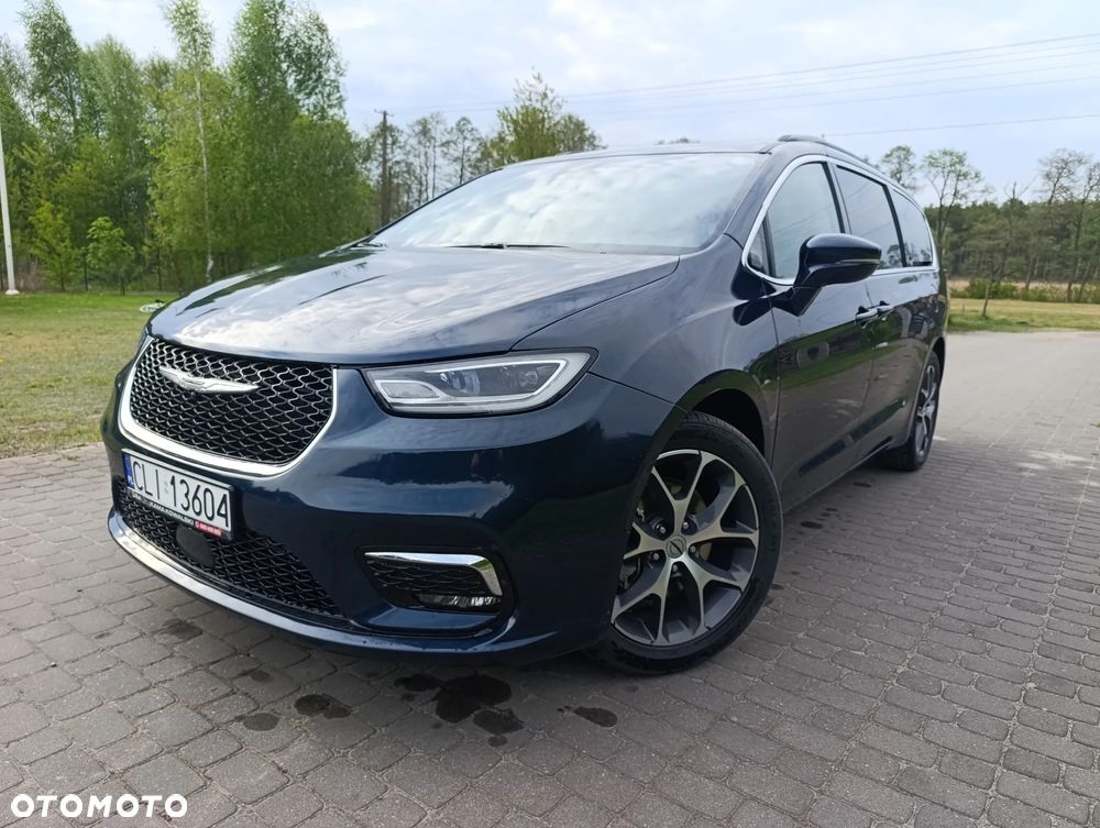 Chrysler Pacifica - 14