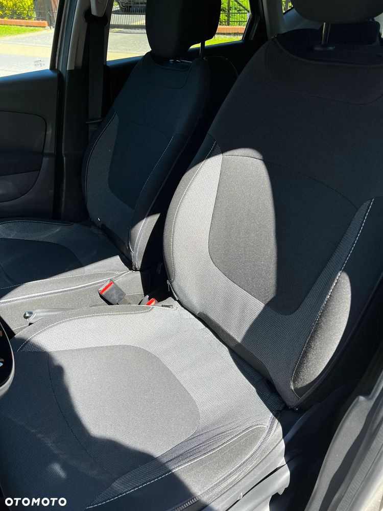 Renault Captur 1.2 TCe Intens EDC - 8