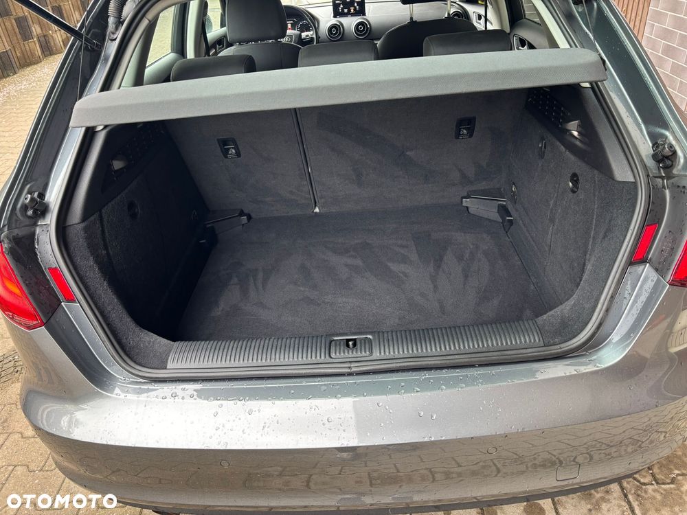 Audi A3 Sportback 1.6 TDI sport - 14