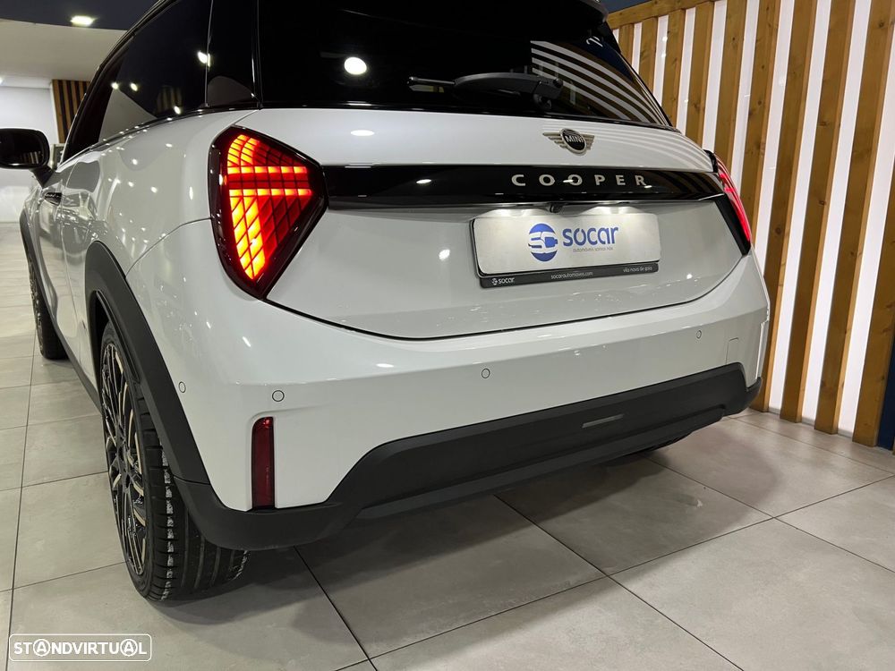 MINI 3 Portas Cooper C Favoured S - 10