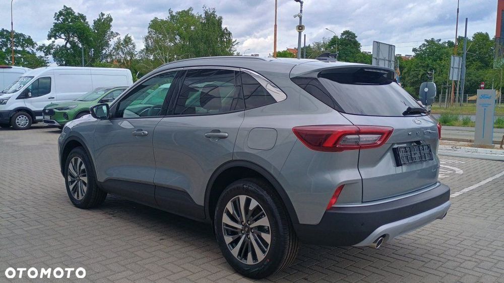 Ford Kuga - 9