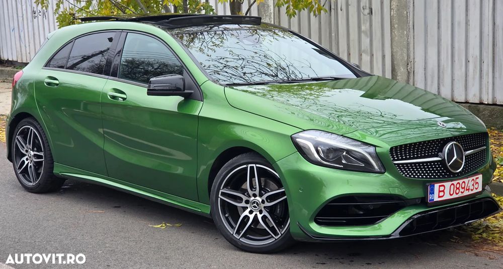 Mercedes-Benz A 250 7G-DCT AMG Line - 2