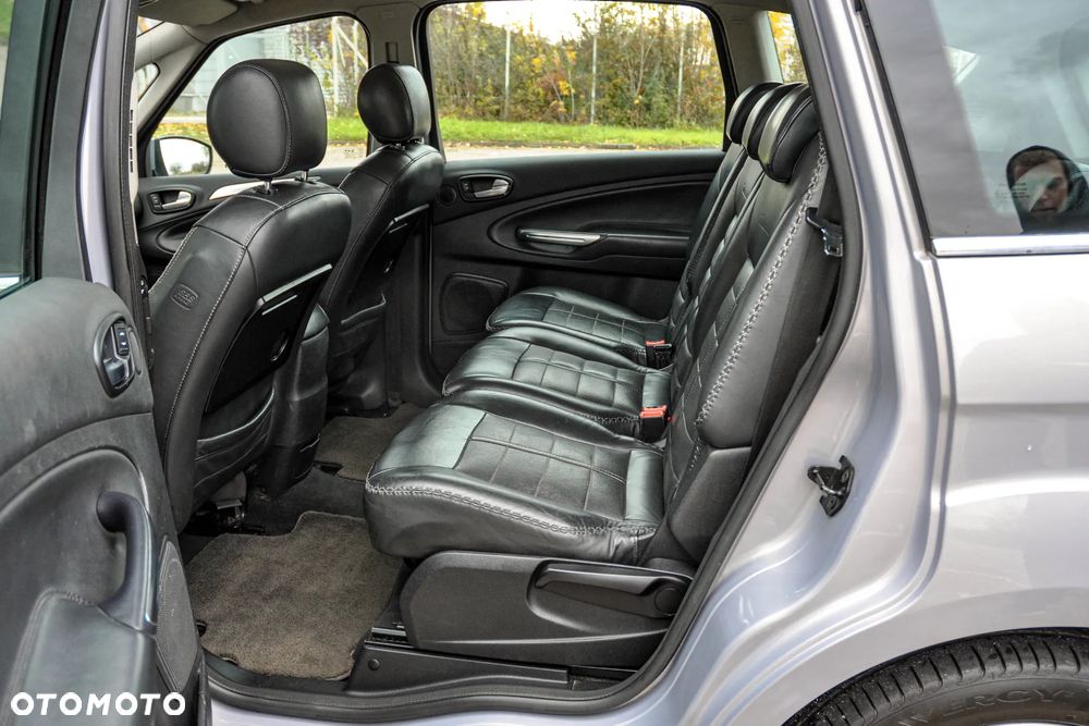 Ford S-Max 2.0 TDCi DPF Titanium - 8