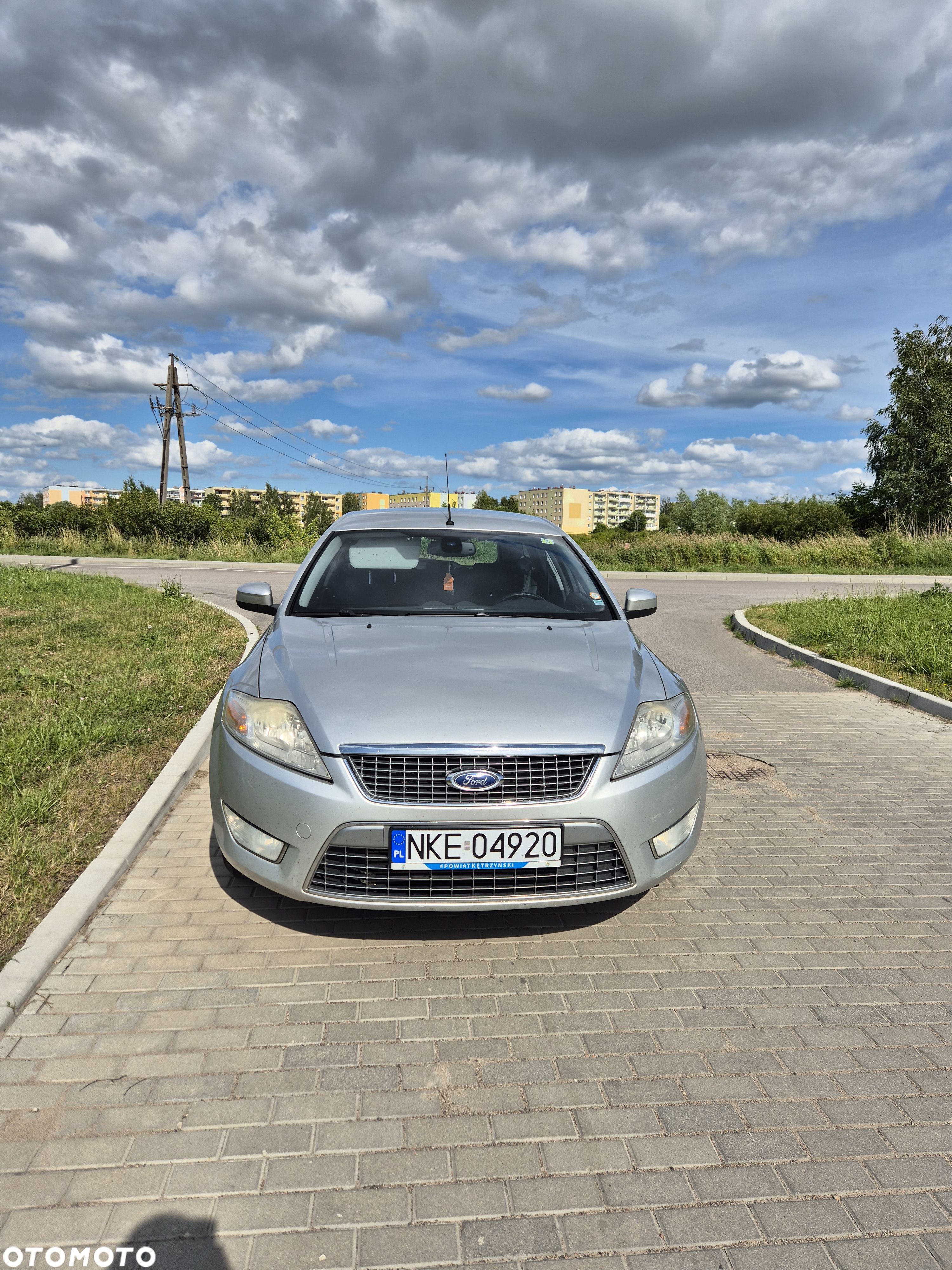 Ford Mondeo 2.0 TDCi Ambiente - 1