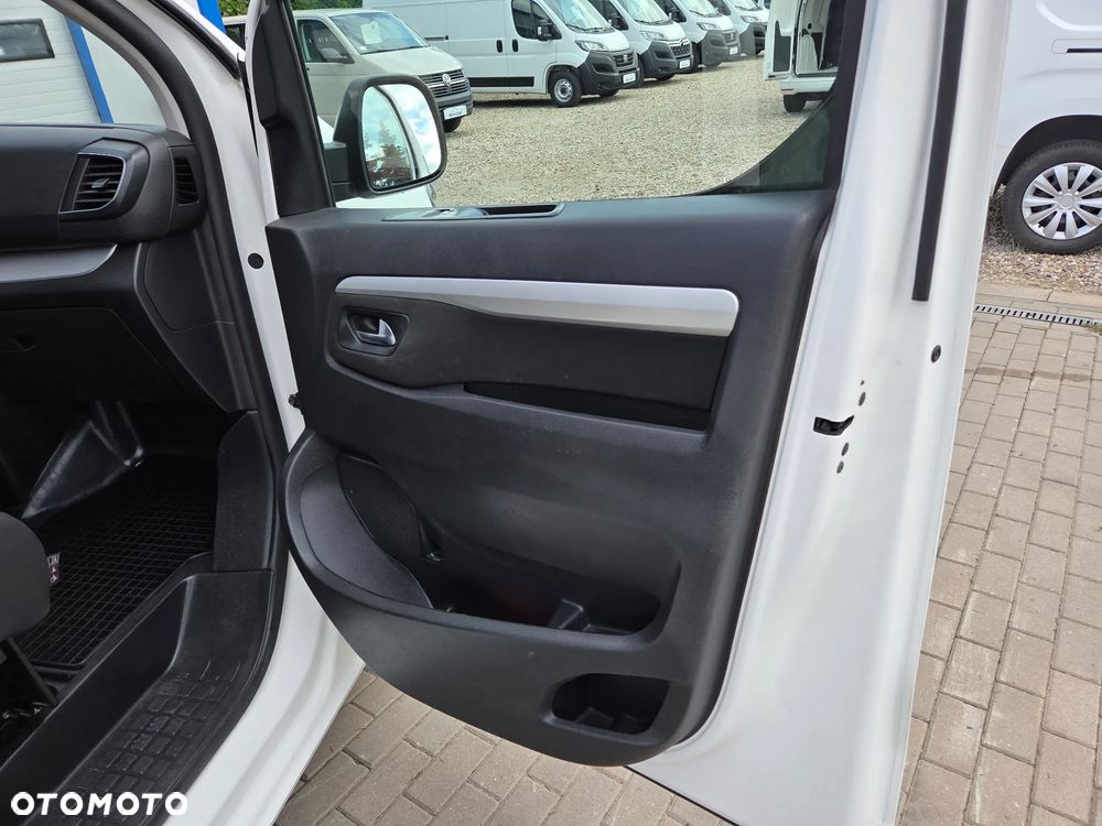 Opel Vivaro Extra Long 3,0t Enjoy (bryg.) - 25