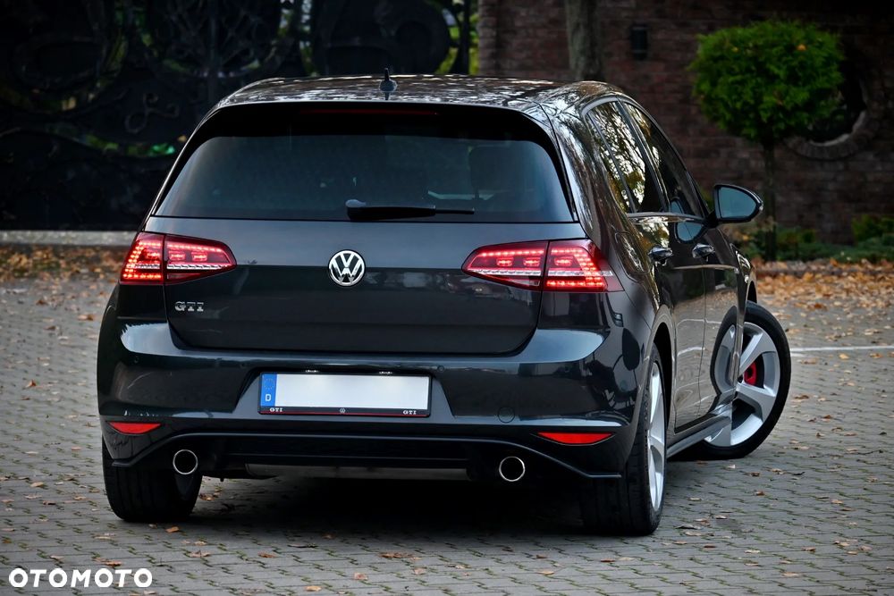 Volkswagen Golf GTI BlueMotion Technology - 20