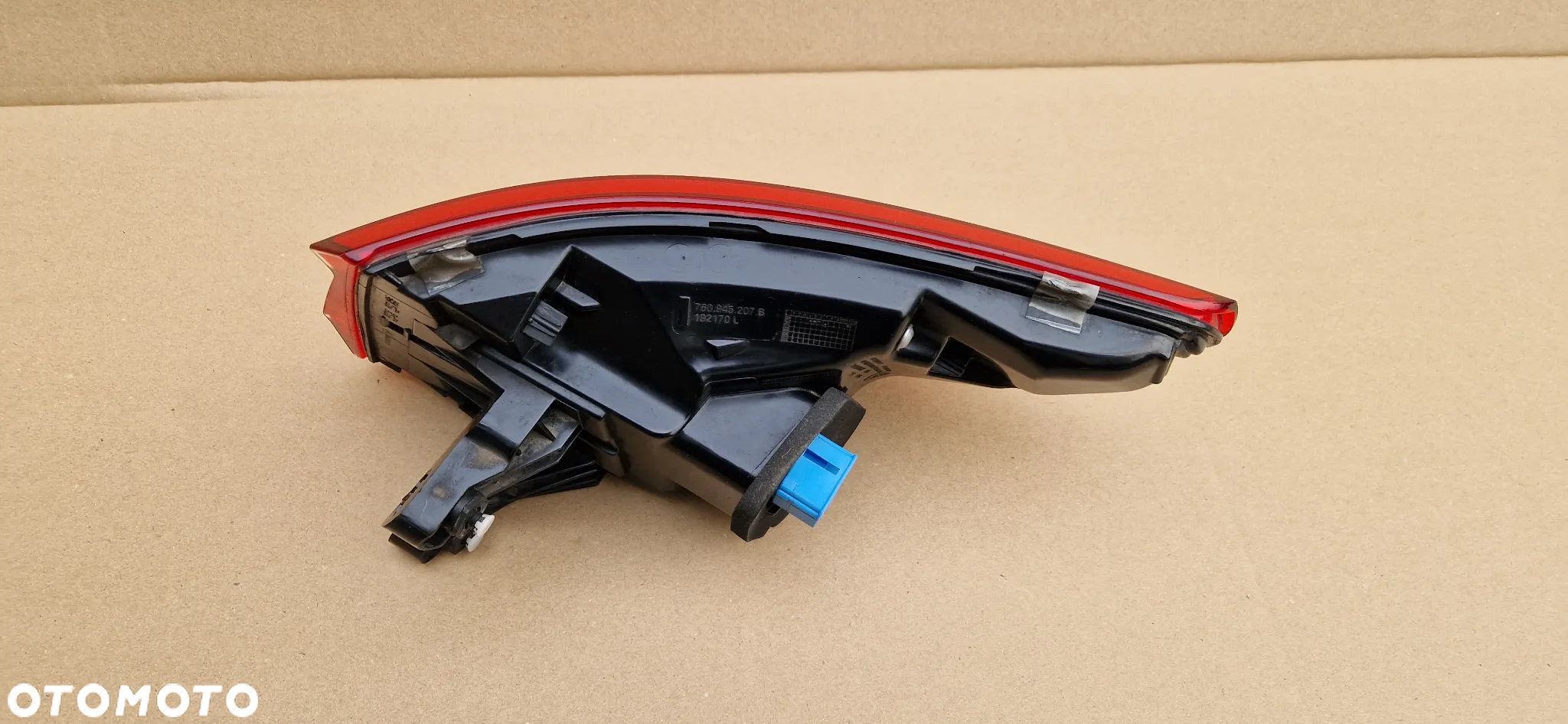 LAMPA TYŁ TYLNA LEWA VW TOUAREG III 3 760 ORYGINAŁ OE 760945207B - 3