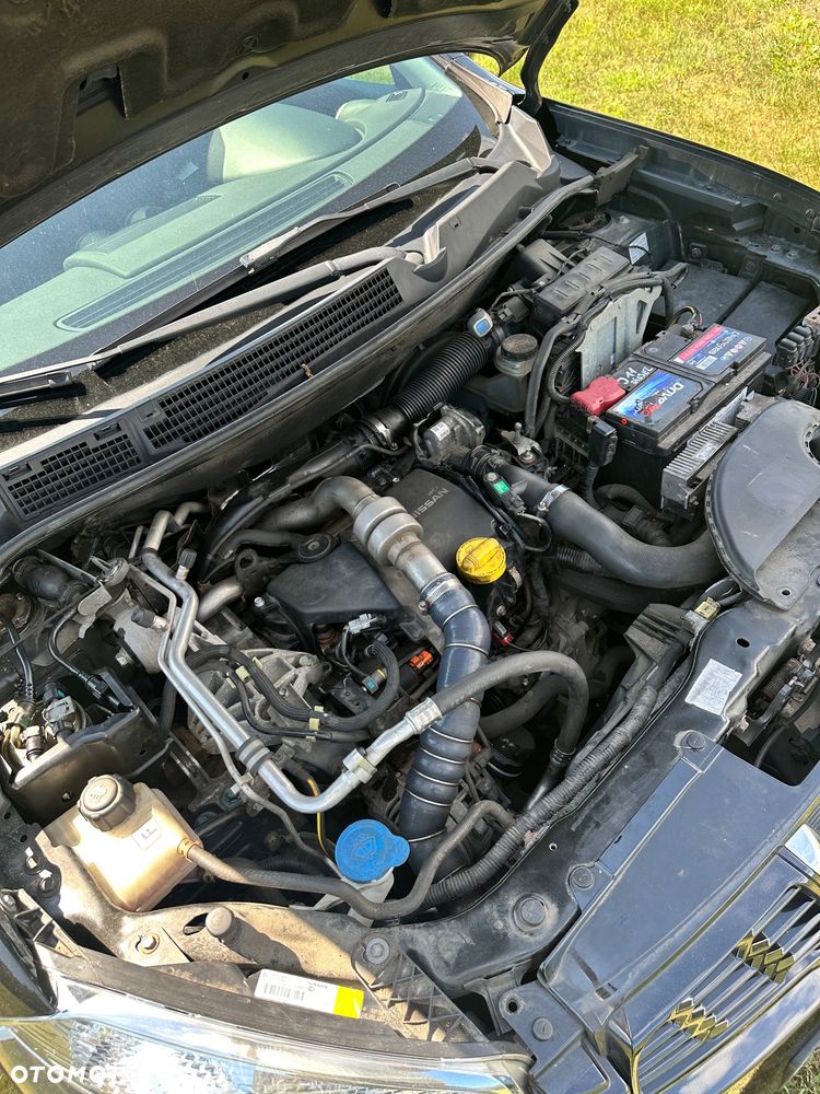 Nissan Qashqai 1.5 dCi DPF 360 - 16