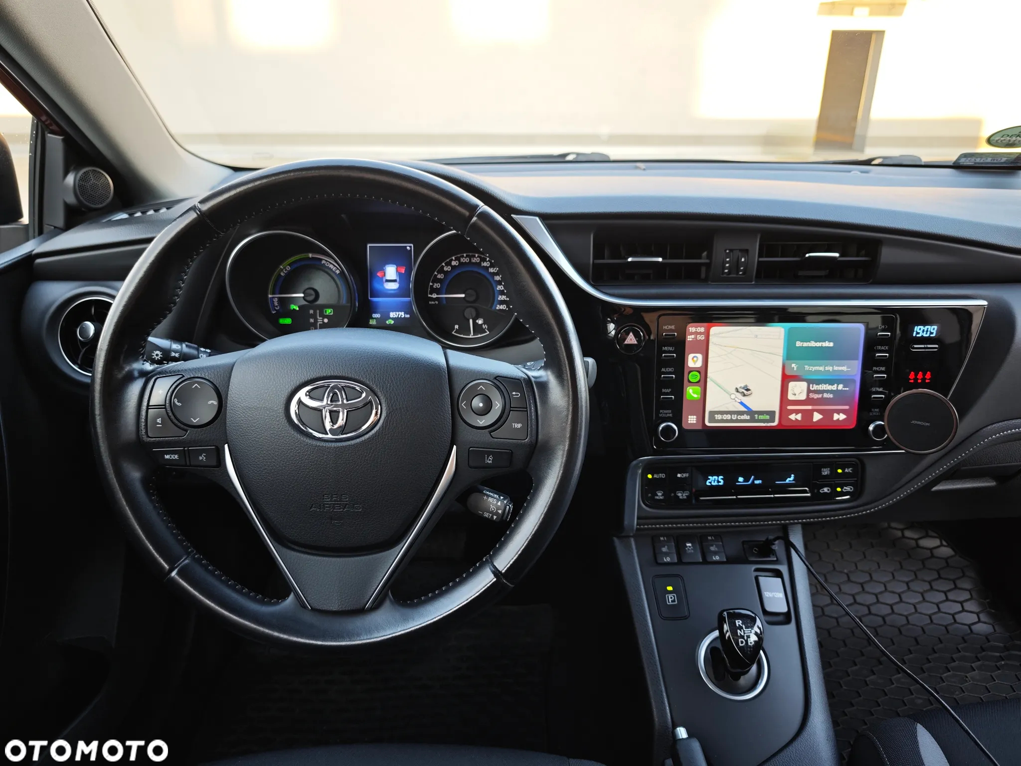 Toyota Auris Hybrid 135 Comfort - 6