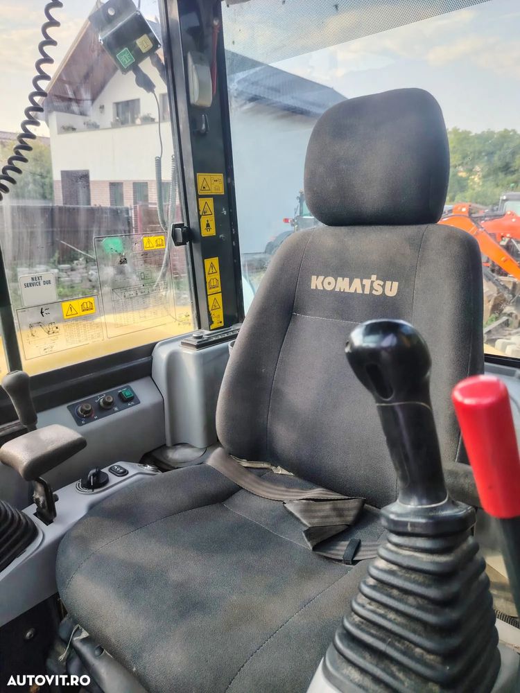 Komatsu PC80 - 17
