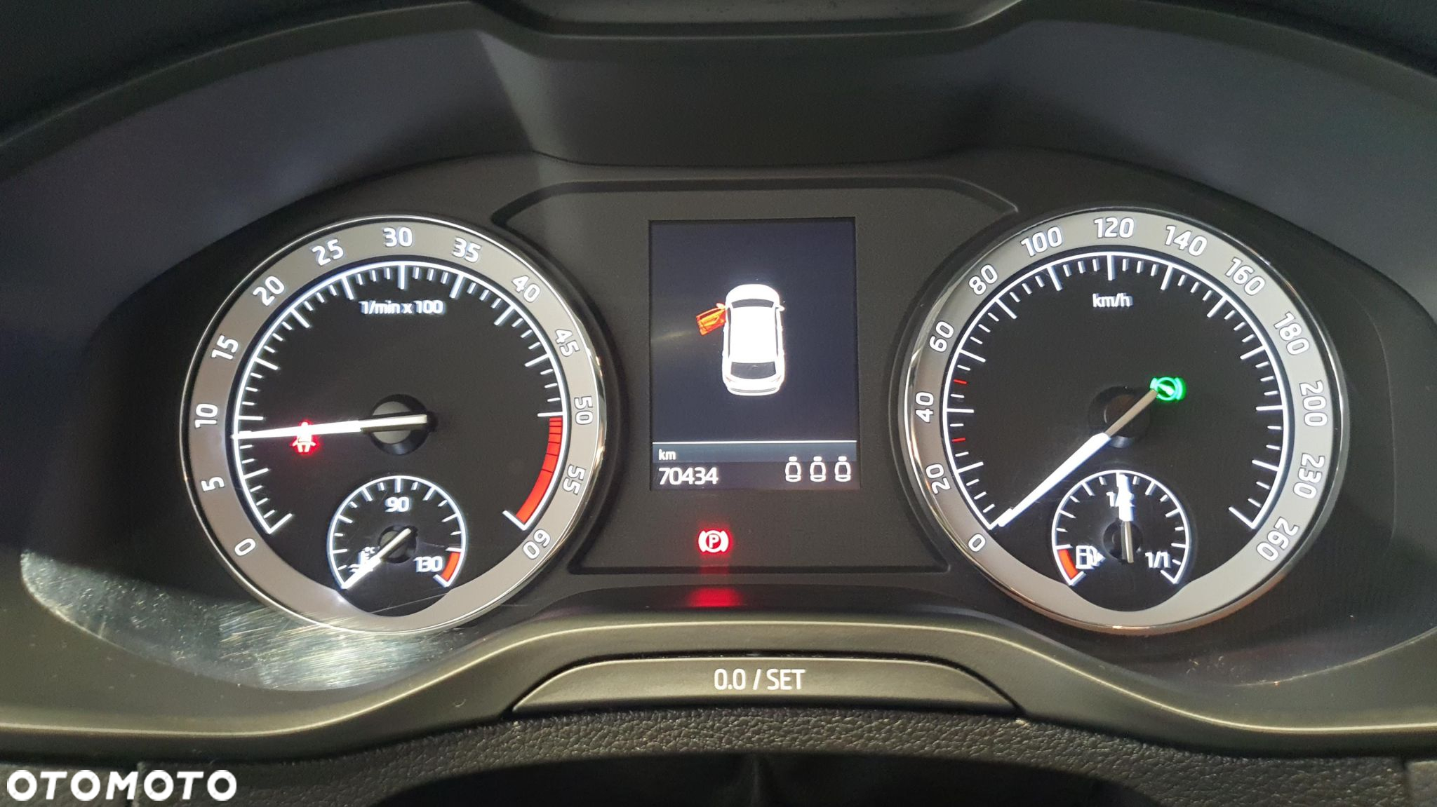 Skoda Karoq 2.0 TDI SCR 4x2 Ambition DSG - 14