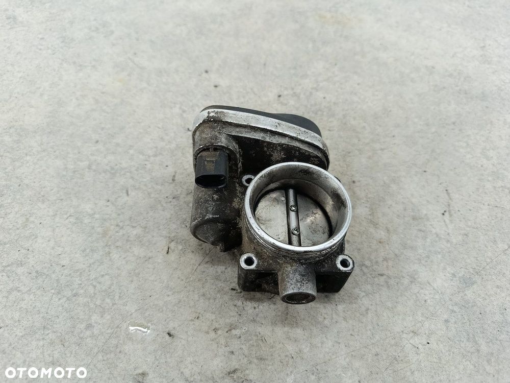 PRZEPUSTNICA BMW 3 E46 FL 13541439 2.0 16V 318i - 4