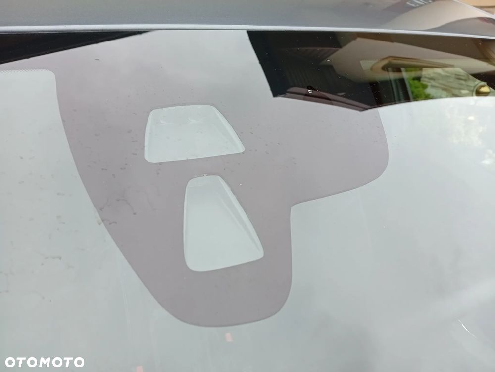 Volvo V40 - 23