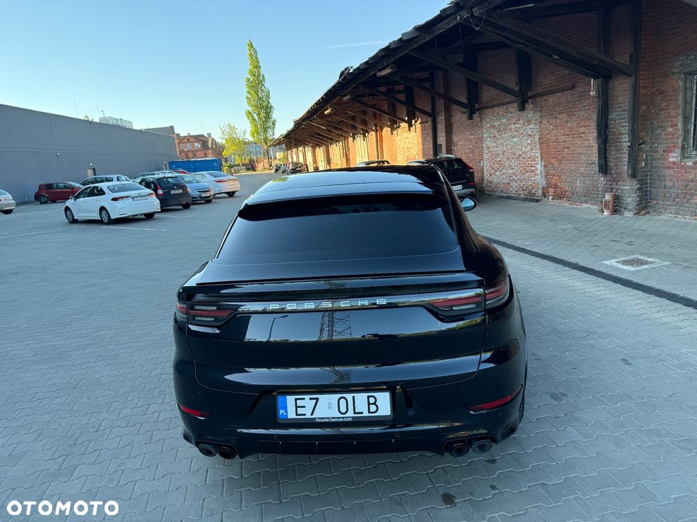 Porsche Cayenne - 16