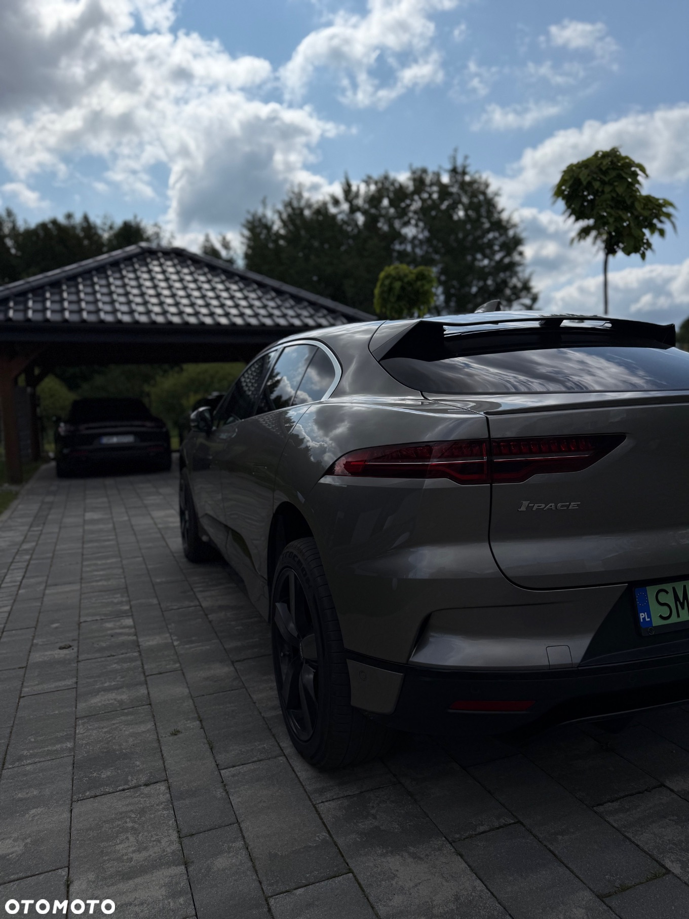 Jaguar I-Pace EV400 90kWh AWD R-Dynamic HSE - 31