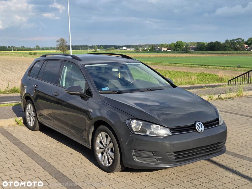Volkswagen Golf 1.6 TDI BMT Comfortline - 1