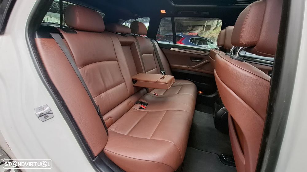 BMW 520 d Auto - 34