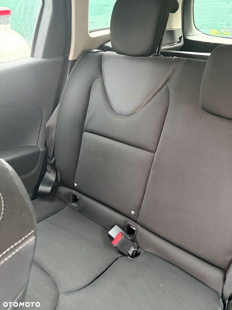 Renault Clio 1.5 dCi Business - 10