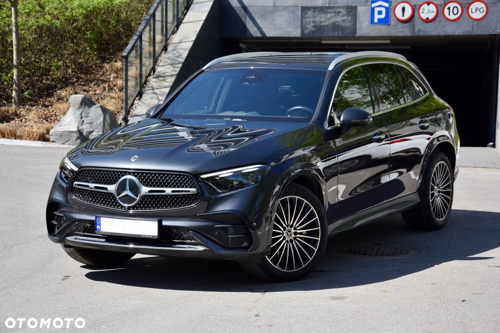 Mercedes-Benz GLC 220 d mHEV 4-Matic AMG Line - 4