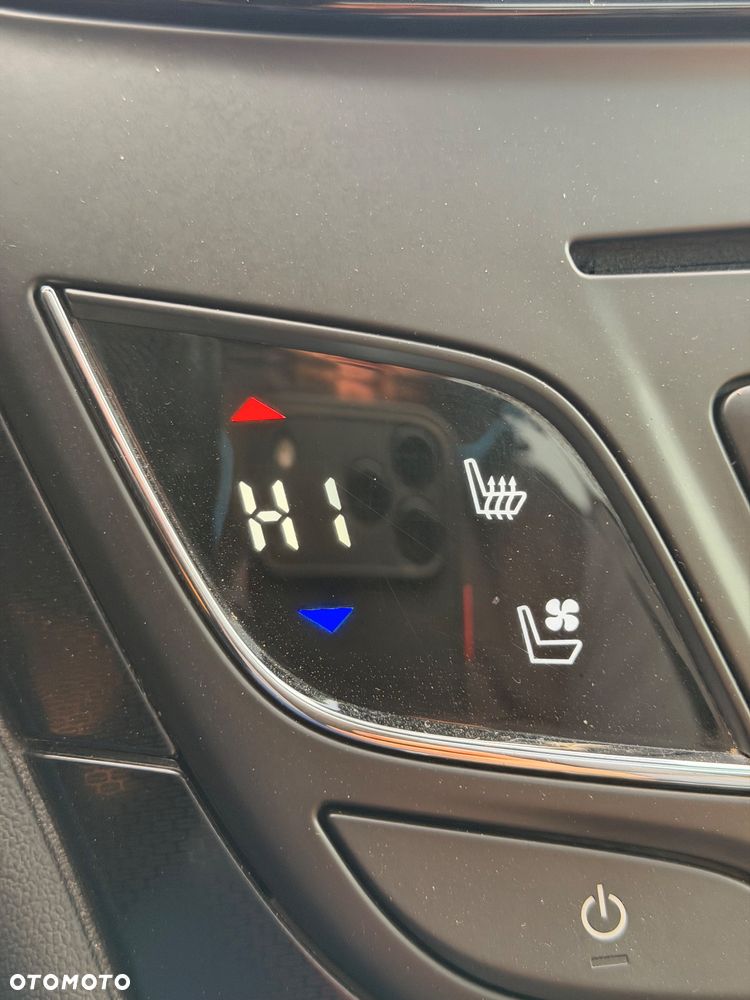 Opel Insignia 2.0 CDTI 4x4 Automatik 150 Jahre - 39