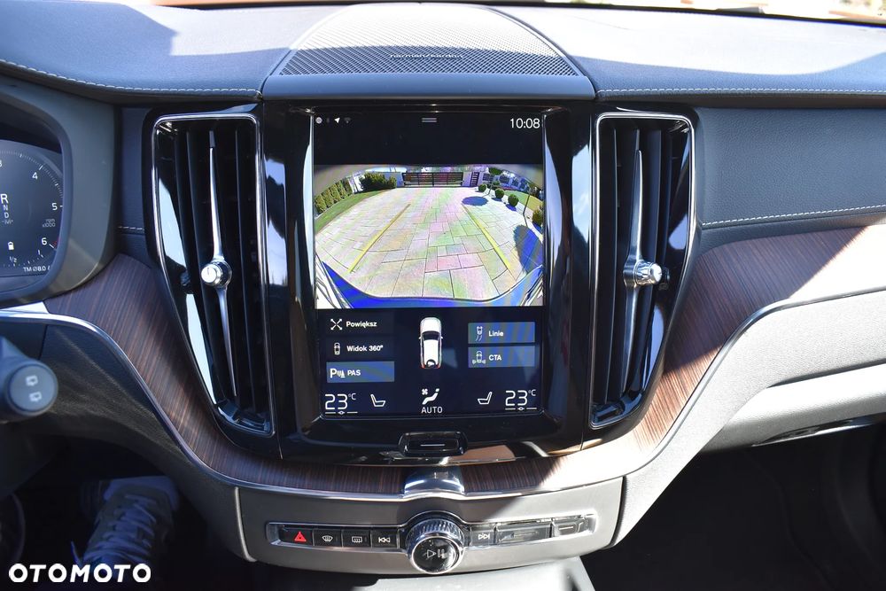Volvo XC 60 B5 D AWD Inscription - 16