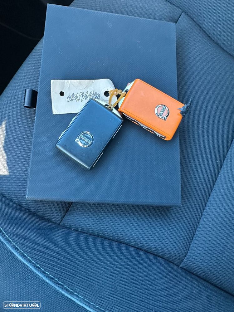 Volvo XC 40 1.5 T5 PHEV Inscription - 22