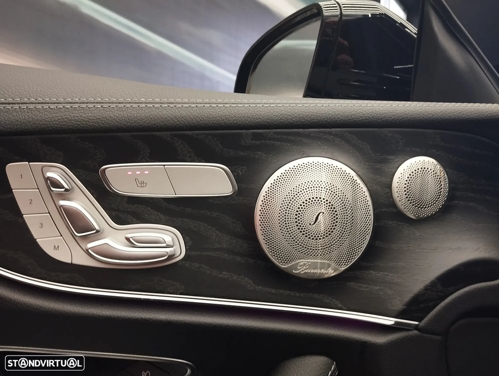 Mercedes-Benz E 220 d AMG Line - 26