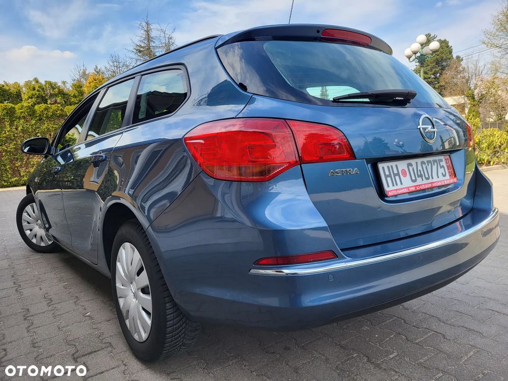 Opel Astra - 4
