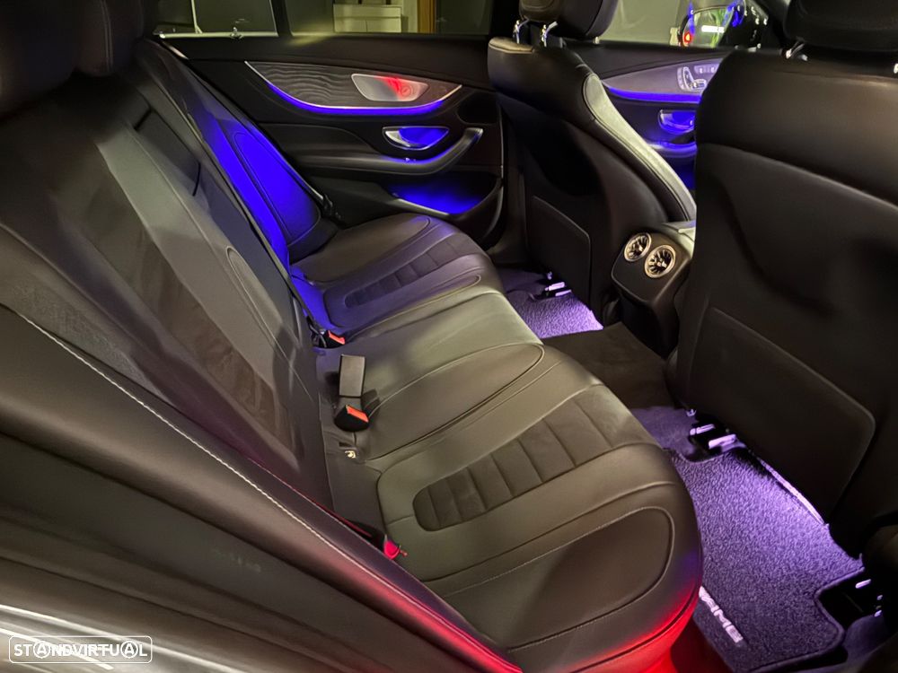 Mercedes-Benz CLS 300 d 9G-TRONIC AMG Line - 45