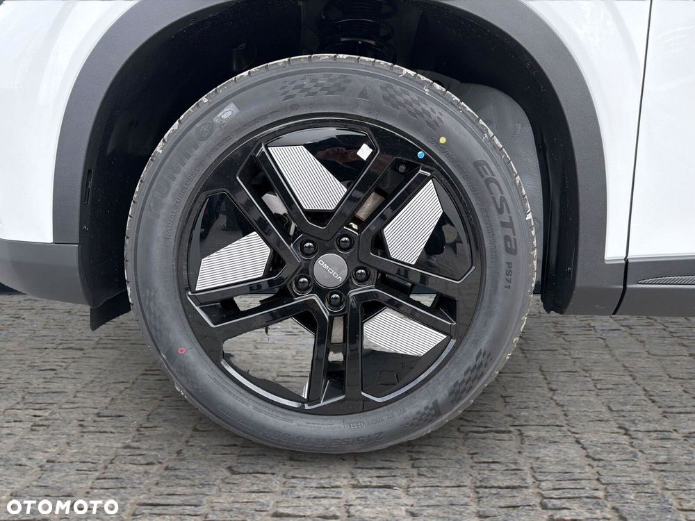 Omoda 5 - 19