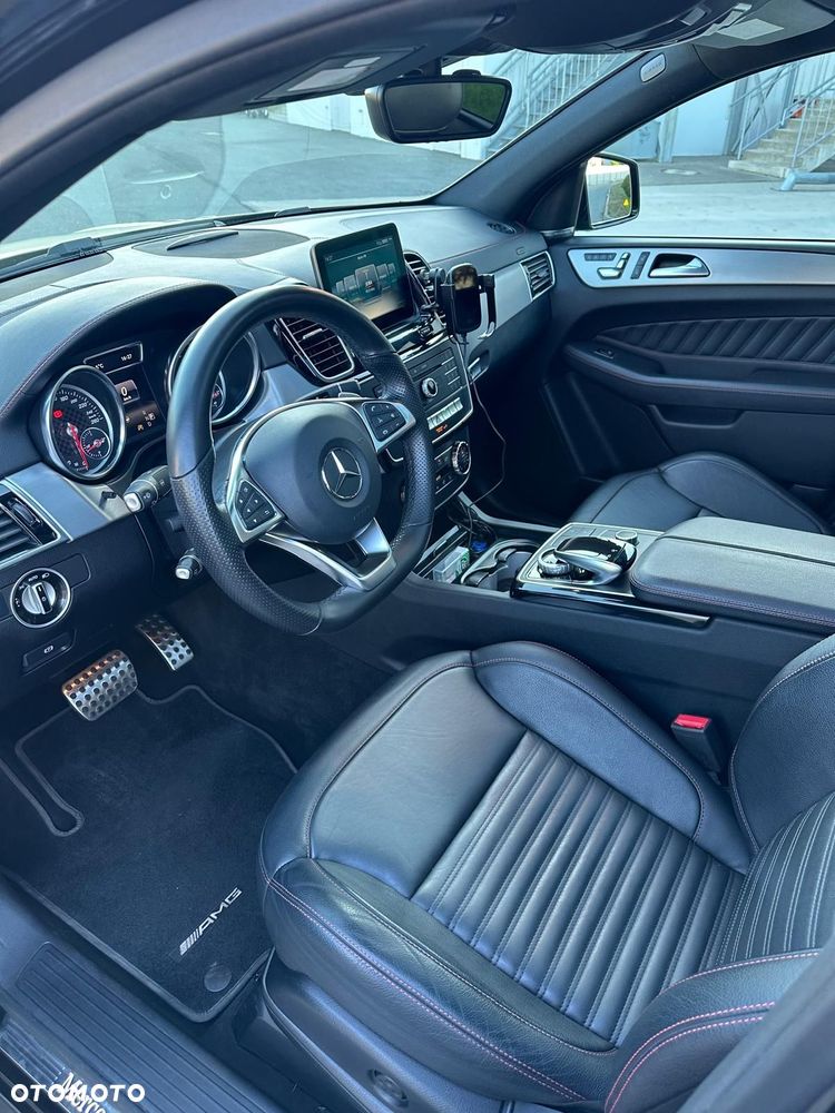 Mercedes-Benz GLE 350 d 4Matic 9G-TRONIC AMG Line - 16