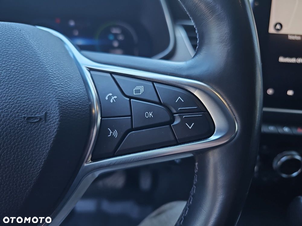 Renault Arkana 1.6 E-TECH Intens MMT - 16