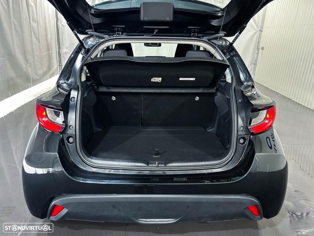 Toyota Yaris 1.5 HDF Premier Edition - 55