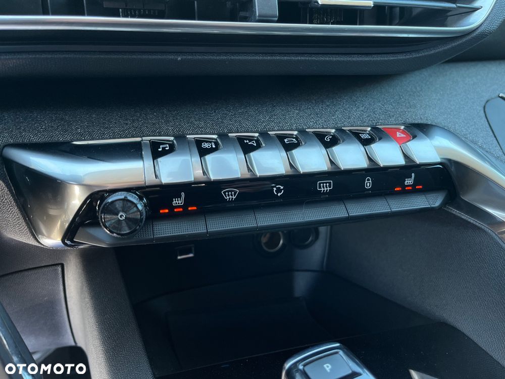 Peugeot 3008 BlueHDi 130 Stop & Start EAT8 Allure Business-Paket - 16