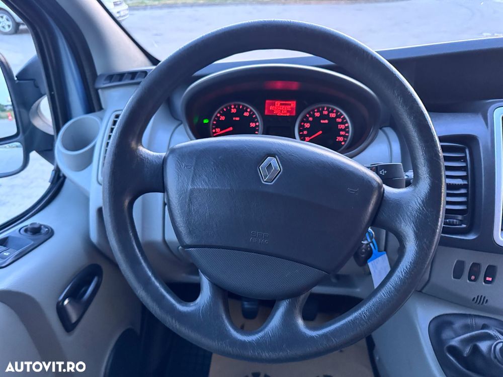 Renault Trafic Grand Passenger L2H1 Authentique - 28