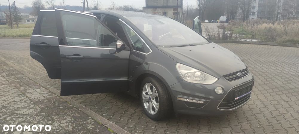 Ford S-Max 2.0 TDCi DPF Titanium - 19