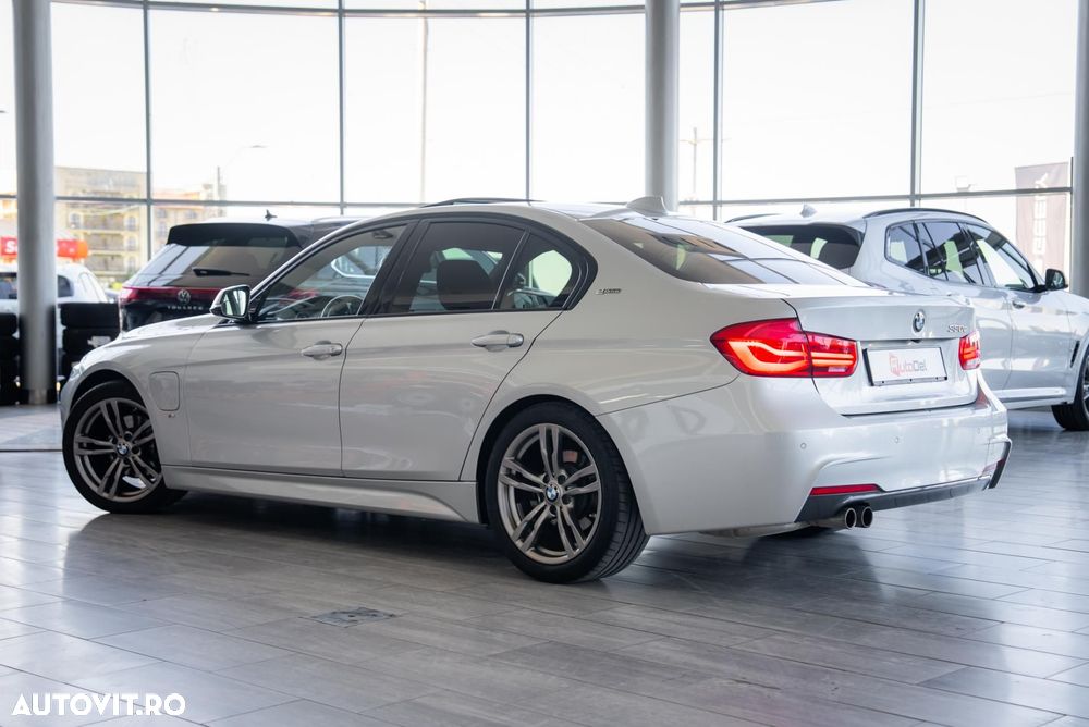 BMW Seria 3 320d Aut. Blue Performance Sport Line - 11