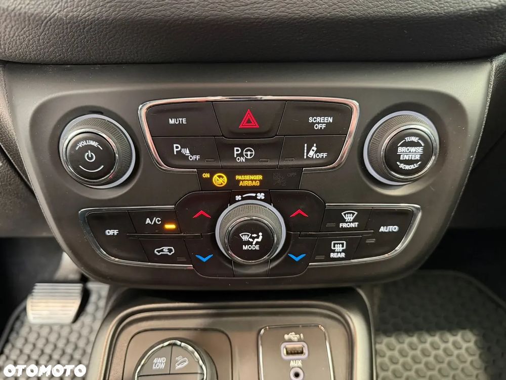 Jeep Compass 2.0 MJD Trailhawk 4WD S&S - 20