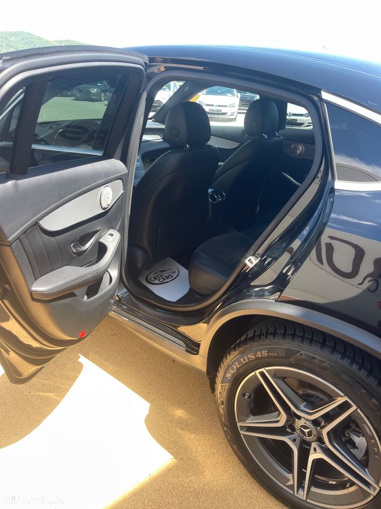 Mercedes-Benz GLC Coupe 300 d 4Matic 9G-TRONIC AMG Line - 25