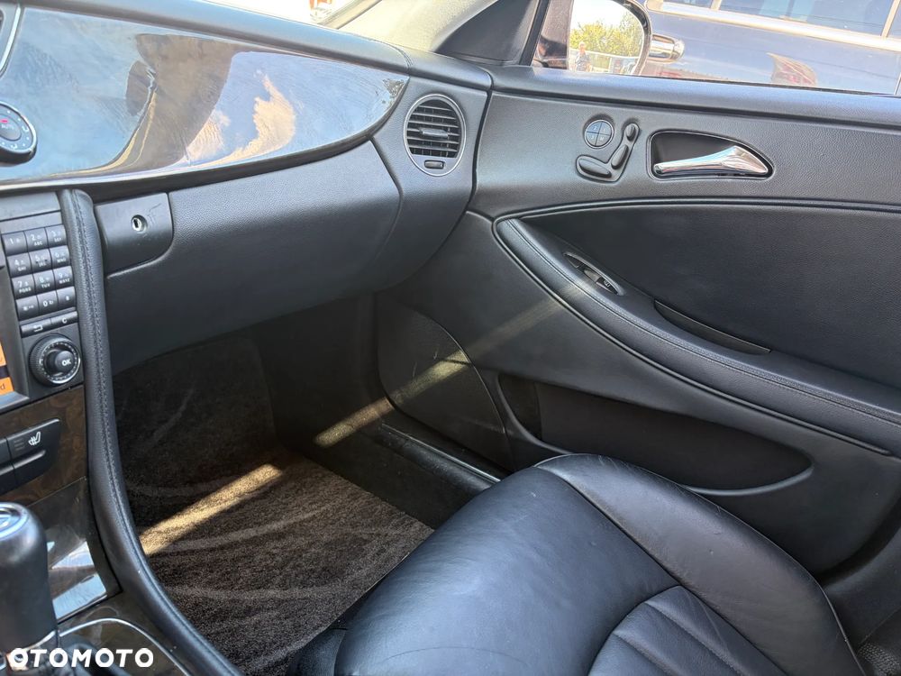 Mercedes-Benz CLS 350 - 17