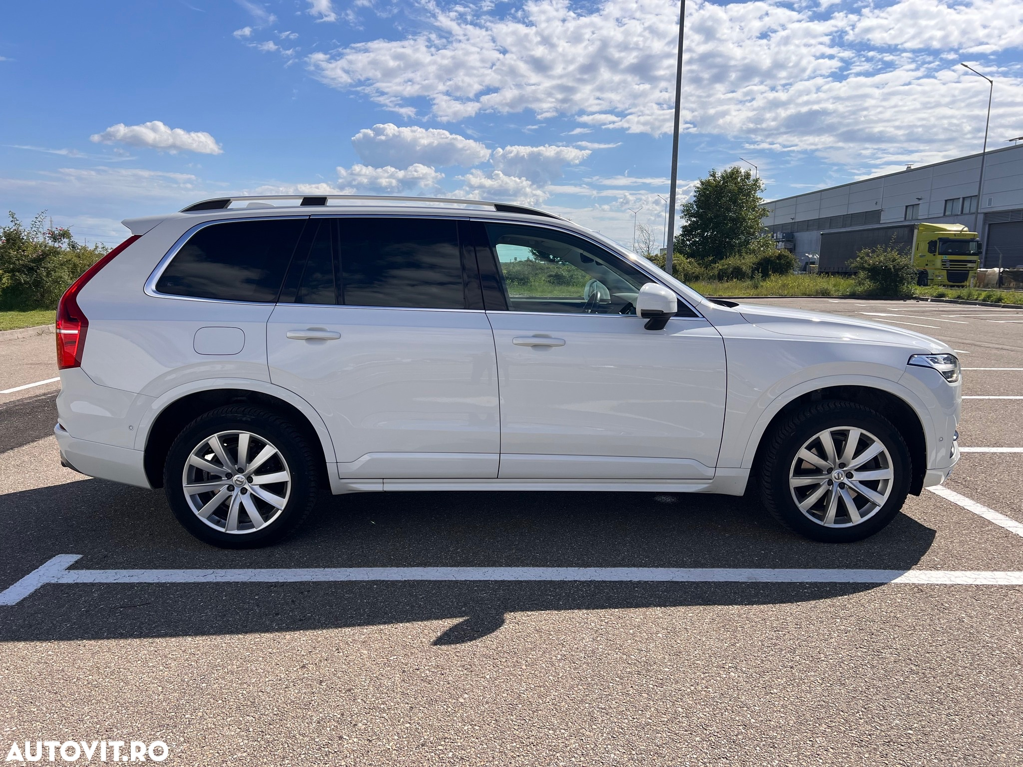 Volvo XC 90 T5 AWD Geartronic Momentum - 5