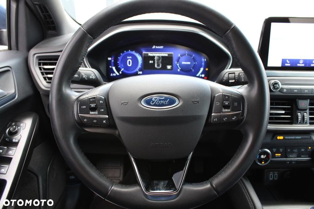 Ford Focus - 13