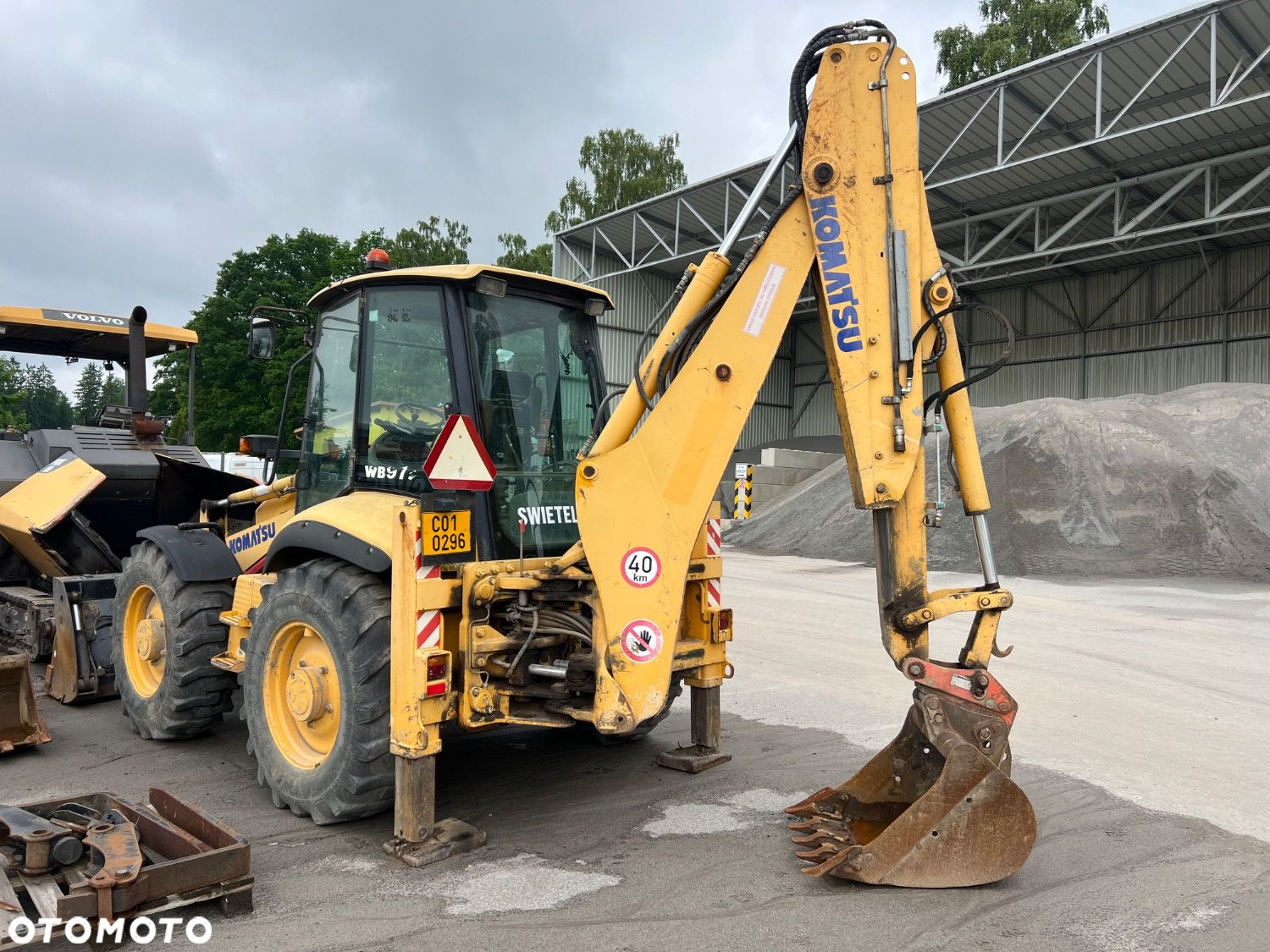 Komatsu Wb975 4X4 - 7