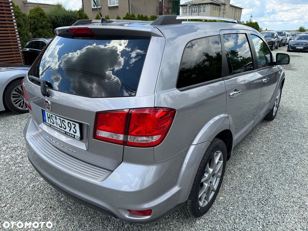 Fiat Freemont 2.0 Multijet 16V DPF Automatik Allrad Lounge - 11
