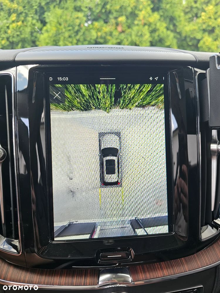 Volvo XC 60 T8 AWD Recharge Plus Black Edition - 19