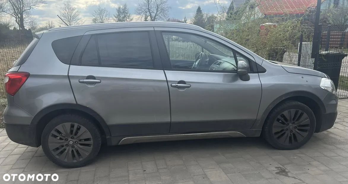 Suzuki SX4 S-Cross 1.6 Premium - 1